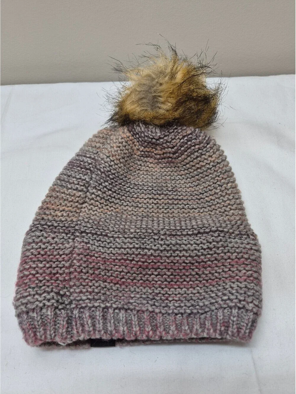 Violet Love by Rebecca Michaels Knit Beanie Hat w/ Faux Fur Pom-Pom B471